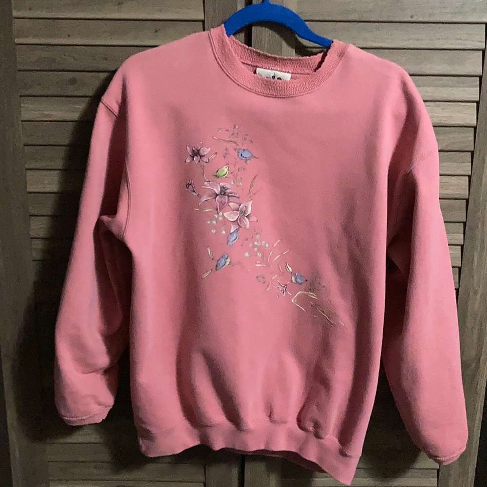 Women’s Northern Reflections Pale Pink Sweatshirt.